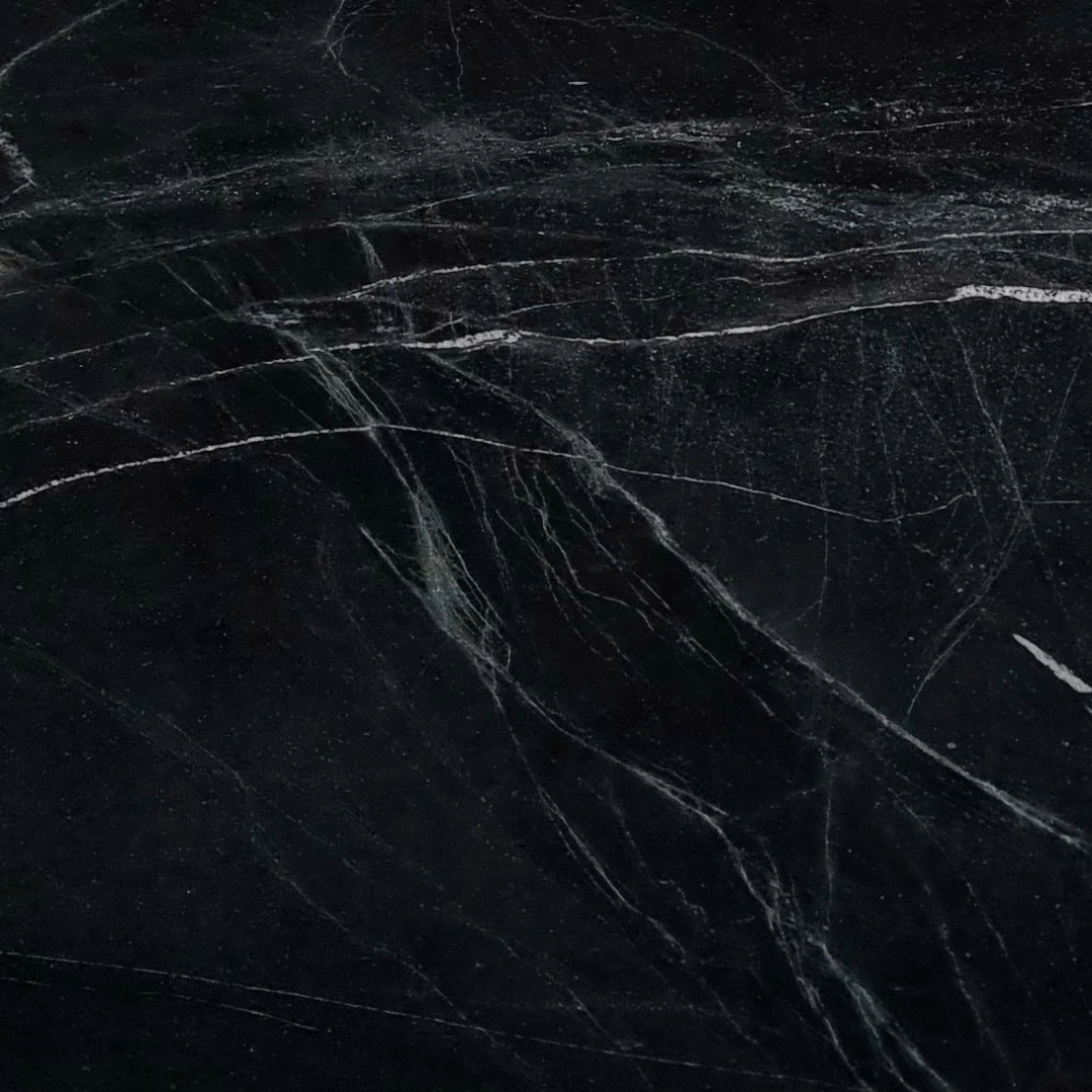 Carrara Black
